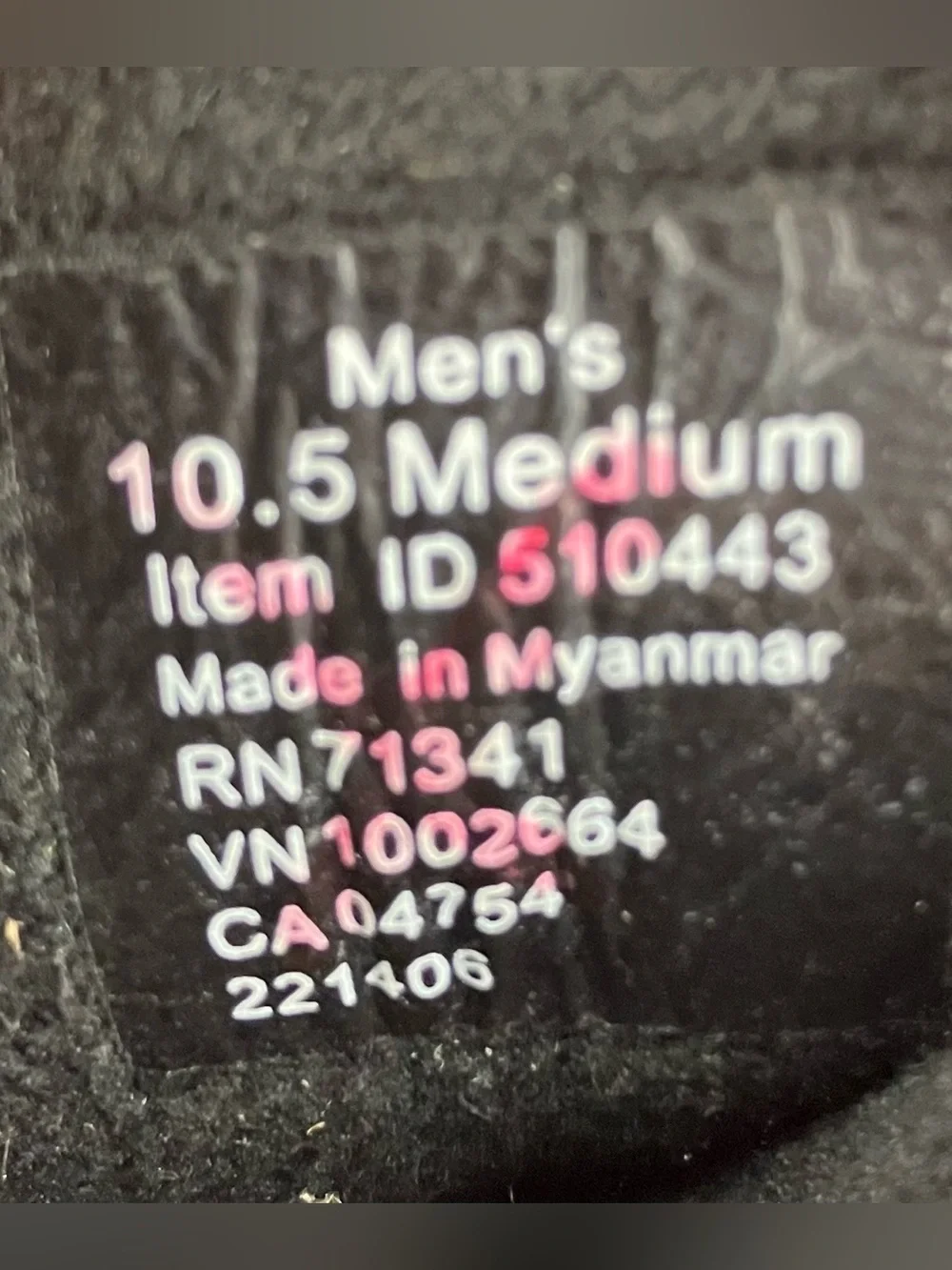 L.L. Bean Men’s Size 10.5 M Ultralight Insulated Waterproof Black Winter Boots.